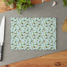 Load image into Gallery viewer, Glass Cutting Board - Fresh Water Fishes - Size 8" x 11"