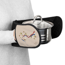 Load image into Gallery viewer, Patriotic Dogwood & Bluebird Oven Mitt