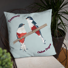 Load image into Gallery viewer, Cuban Trogon/Tocororo Bird Premium Pillow
