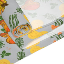 Load image into Gallery viewer, Table Runner Mushrooms &amp; Wildflowers
