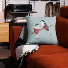 Load image into Gallery viewer, Cuban Trogon/Tocororo Premium Pillow Case
